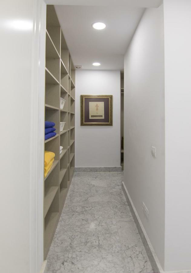 Homeforguest Stylish And Modern Apartment Overlooking Las Canteras Las Palmas de Gran Canárias Exterior foto