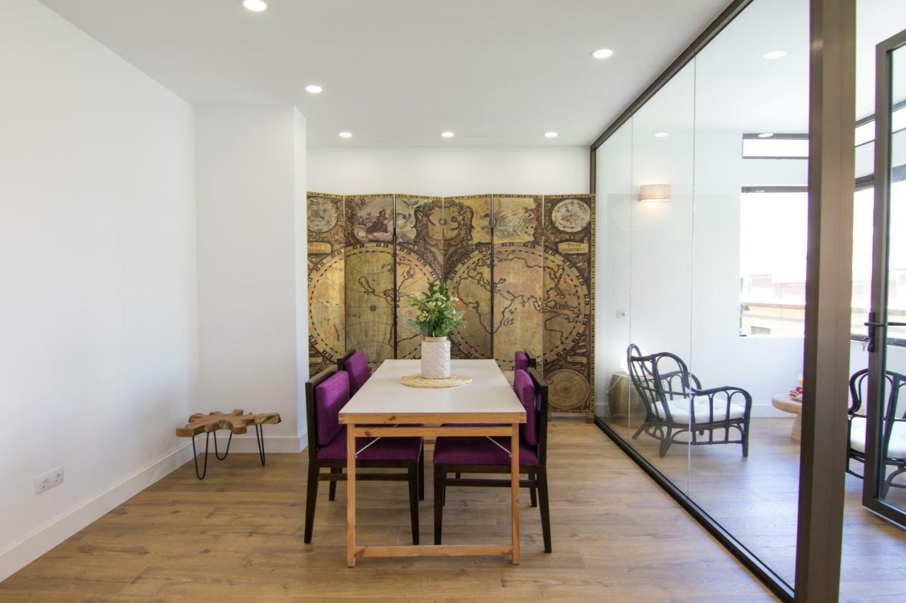 Homeforguest Stylish And Modern Apartment Overlooking Las Canteras Las Palmas de Gran Canárias Exterior foto